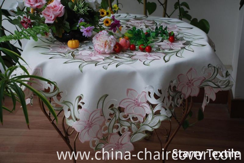 Fh117 Embroidery Table Cloth